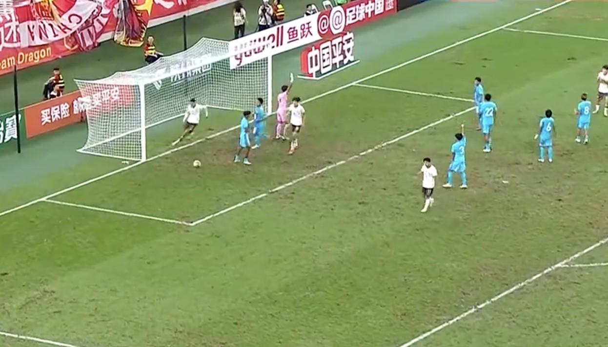 靠谱的传球, 吐槽两句国